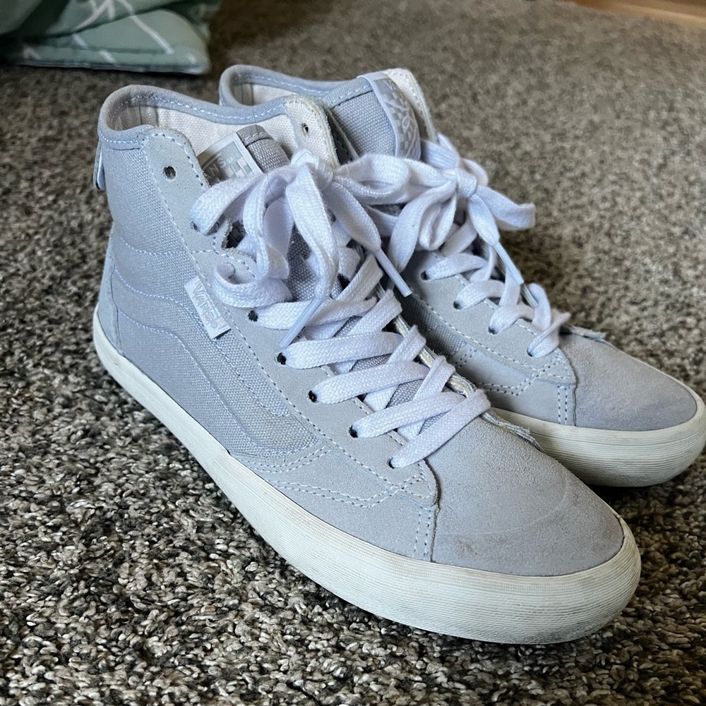 Sk8-Hi Canvas Vans High Top Shoe